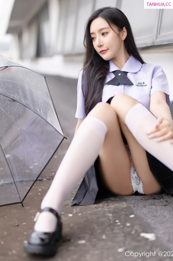 王馨瑶  [XiuRen]高清写真图 2022.04.02 No.4819 王馨瑶yanni第15张图片